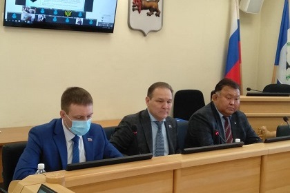 Эффективность льгот на железнодорожные перевозки для студентов и школьников обсудили на профильном комитете