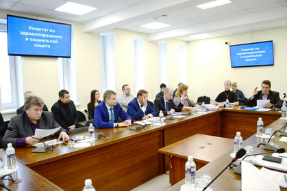 Комитет по здравоохранению и соцзащите предложил упростить получение бесплатного питания для нуждающихся школьников