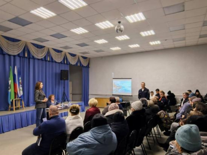 Территории Братского района посетила во время рабочей поездки депутат ЗС Елена Крыжановская