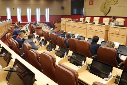 Утверждена предварительная повестка сентябрьской сессии Законодательного Собрания