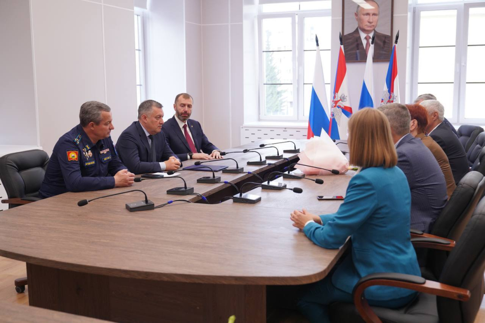 Состоялась рабочая встреча участников Совета законодателей СФО с губернатором Иркутской области Игорем Кобзевым