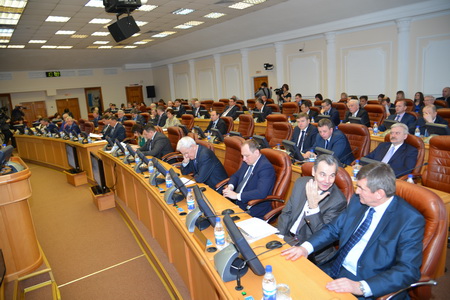 На апрельской  сессии рассмотрены вопросы  в сфере социальной защиты