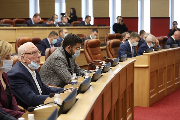 Парламентарии продлили льготу по налогу на имущество для муниципальных образований
