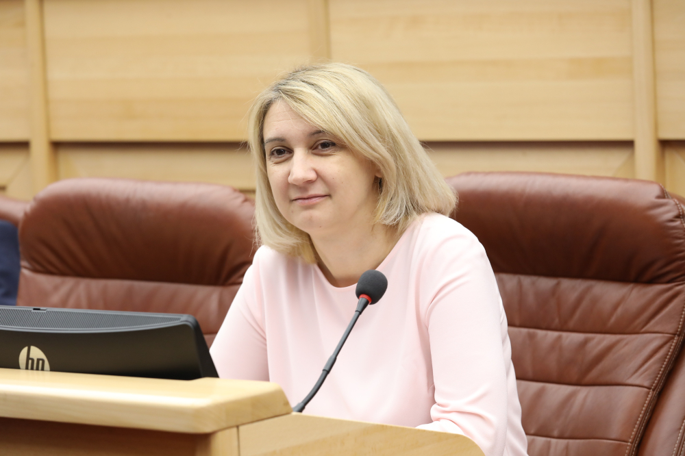 Наталья Дикусарова вместе с активистками собрала пасхальные подарки для раненых бойцов СВО
