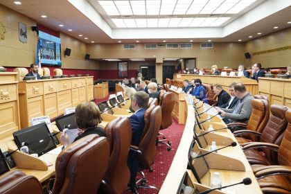 Утверждена предварительная повестка 52-й сессии Законодательного Собрания