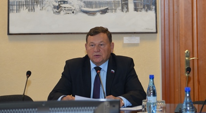 Решения комитета по законодательству о госстроительстве