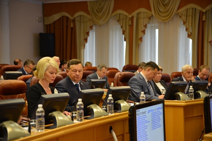 Ряд законопроектов в сфере государственного строительства и местного самоуправления принят на сессии