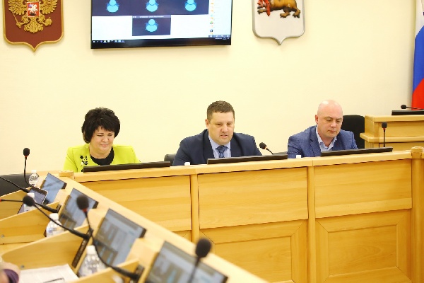 Комитет по собственности и экономической политике одобрил ряд законопроектов к принятию на апрельской сессии