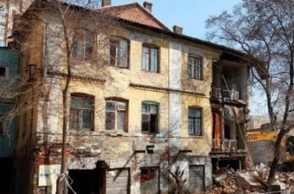Кузьма Алдаров: Иркутская область стала первой среди регионов СФО по расселению граждан из аварийного жилья