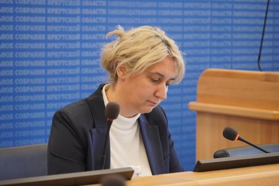 Предложение Натальи Дикусаровой об увеличении финансирования на жилищные сертификаты для выезжающих с Крайнего Севера получило поддержку