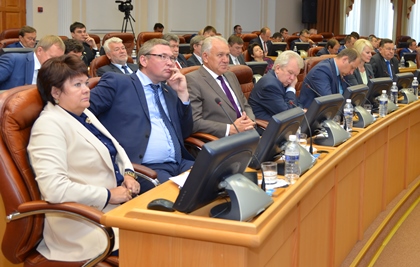 Приняты решения по вопросам собственности и экономической политики