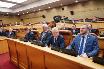 Закон об ограничении деятельности кафе и баров по продаже алкоголя в жилых домах принят в окончательном чтении