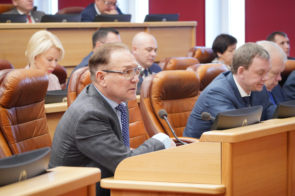 До 2 млн рублей «подъемных» планируют выплачивать медикам в трех городах Иркутской области