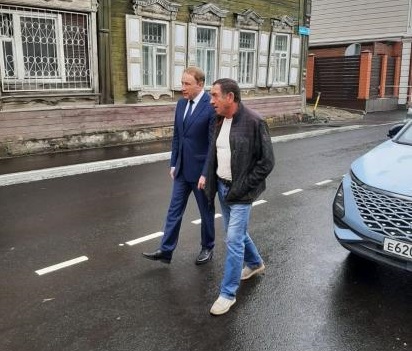 Депутат ЗС Алексей Распутин оценил ход ремонта дорог в Иркутске