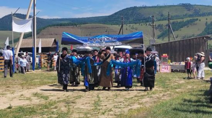 Межрегиональный этнокультурный фестиваль эхиритских родов собрал участников из Приангарья и Бурятии
