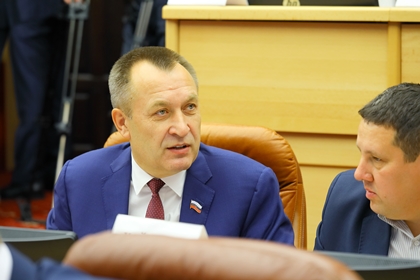 Принято решение о доплате к пенсии работникам аварийно-спасательной и противопожарной службы