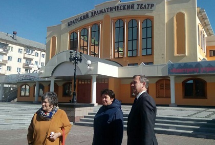 С участниками проекта "Театры малых городов" встретилась Ирина Синцова